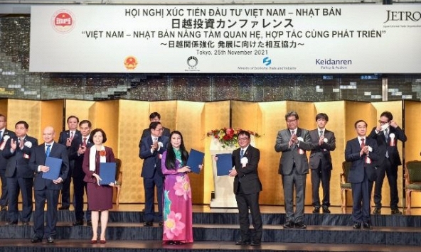 Vinamilk và Vilico ký ghi nhớ hợp tác 500 triệu USD trong chuyến công tác của Thủ tướng tại Nhật Bản 