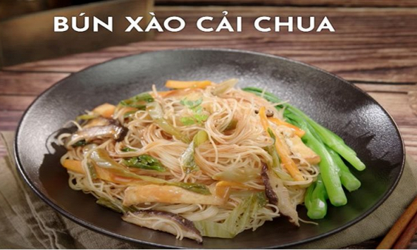 Món ngon mỗi ngày: Bún xào cải chua
