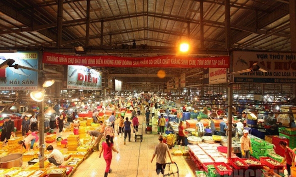 Người vào chợ Bình Điền không phải xét nghiệm COVID-19 từ ngày 1/12