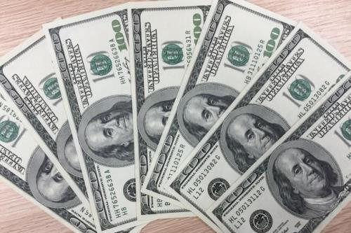 Giá USD giảm nhẹ phiên cuối tuần