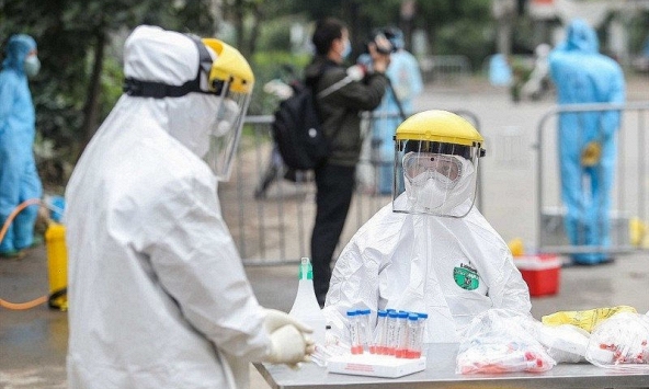 Cả nước có thêm 15.270 ca dương tính COVID-19 trong ngày 16/12