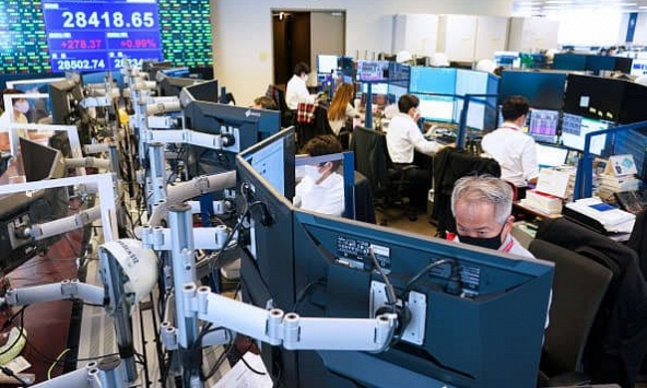 Chứng khoán chứng khoán châu Á - Thái Bình Dương biến động trái chiều trước những lo ngại về biến thể Omicron