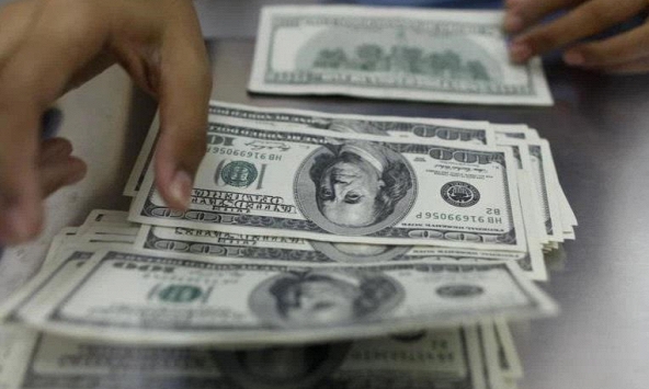 Thị trường tiền tệ gặp trở ngại do biến thể Omicron