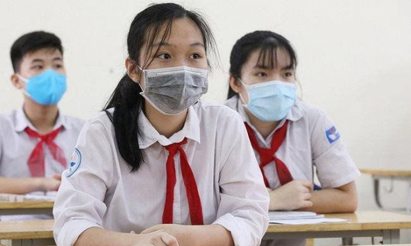 Học sinh từ lớp 7 đến lớp 12 tại TP.HCM sẽ học trực tiếp vào 4/1/2022