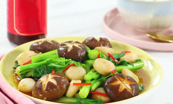 Món ngon mỗi ngày: Cải ngồng xào nấm
