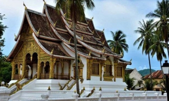 Lào thêm du khách 14 nước vào danh sách được phép nhập cảnh