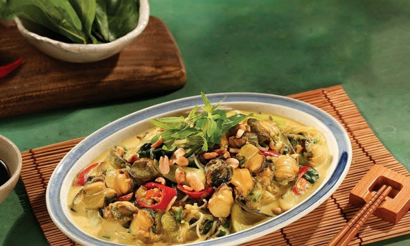 Món ngon mỗi ngày: Ốc xào lăn lá cách
