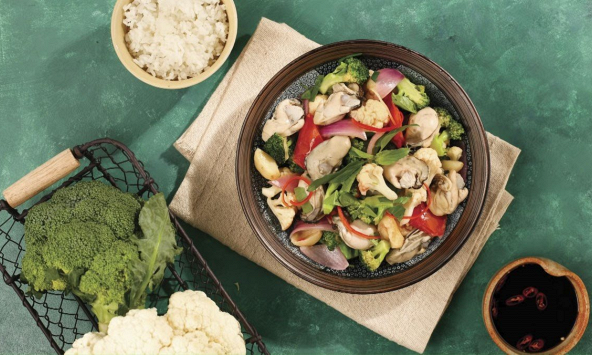 Món ngon mỗi ngày: Hàu xào bông cải
