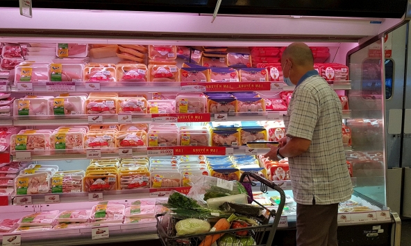 Thịt gia cầm rục rịch tăng giá