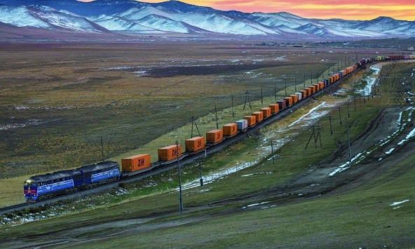 Khủng hoảng do đại dịch COVID-19 mở ra cơ hội cho ngành đường sắt Trung Quốc