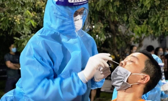 Cả nước có thêm 16.278 ca dương tính COVID-19 trong ngày 7/1
