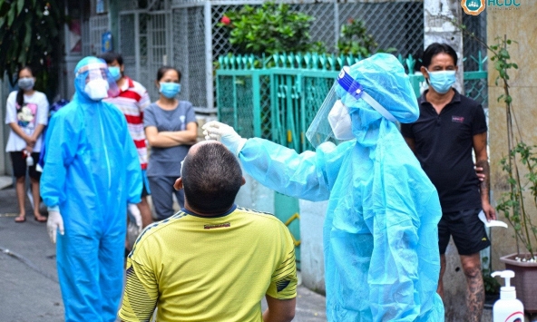 Thêm 14.818 ca mắc COVID-19 trong ngày 10/1, Hà Nội chiếm 2.830 ca