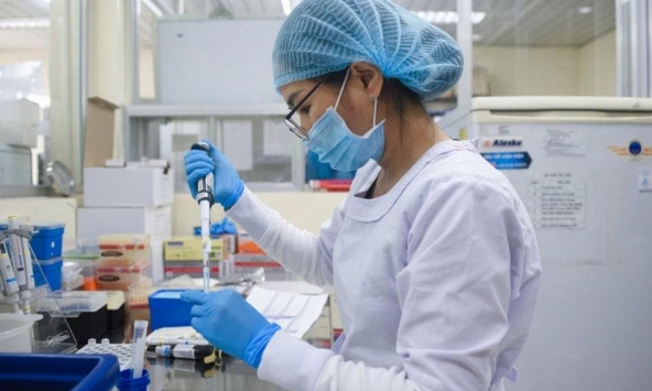 Thực hư kit test phát hiện biến chủng Omicron được rao bán trên mạng?