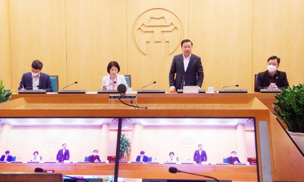 Hà Nội: Yêu cầu lãnh đạo các địa phương cài đặt phần mềm quản lý bệnh nhân mắc COVID-19 vào smart phone