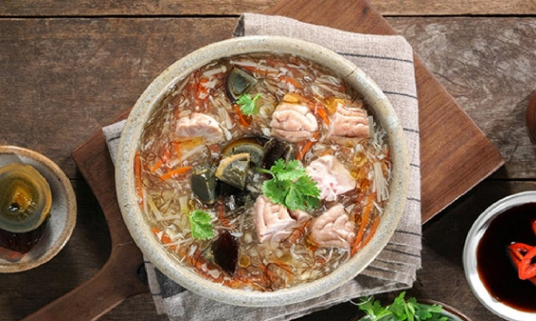 Món ngon mỗi ngày: Súp óc heo tóc tiên
