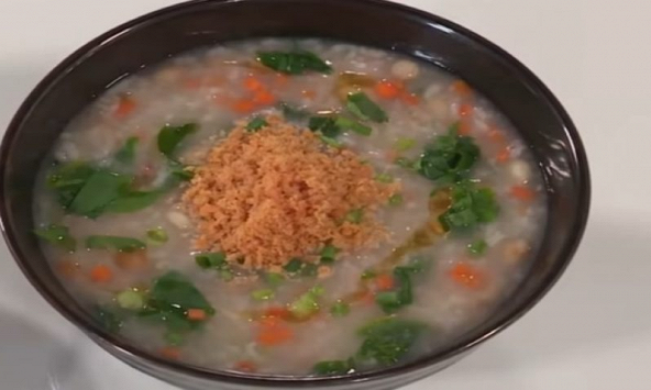 Món ngon mỗi ngày: Cháo đậu chà bông cá hồi
