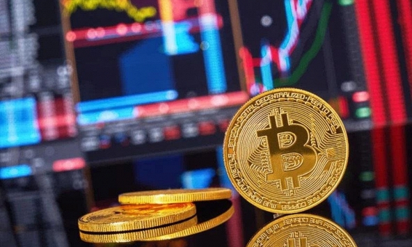Bitcoin 'vật lộn' giữ mức giá 42.000 USD
