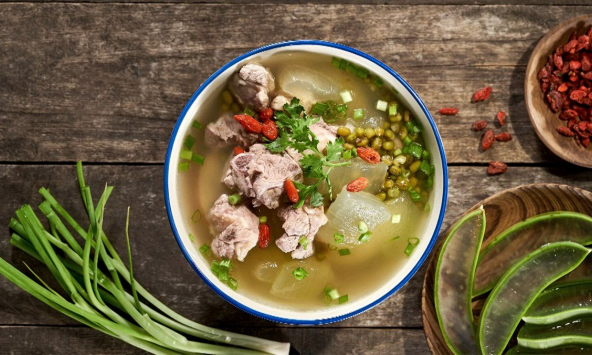 Món ngon mỗi ngày: Canh sườn nha đam
