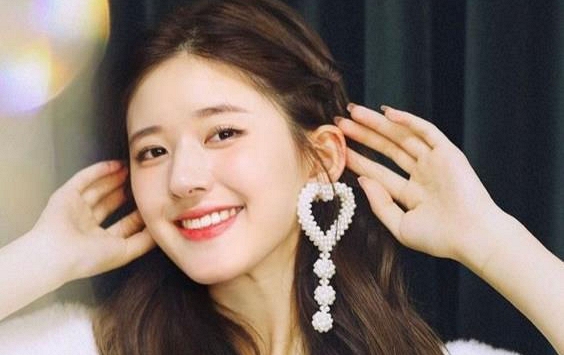 Tử vi hàng ngày 25/1 của 12 con giáp đầy đủ, chi tiết