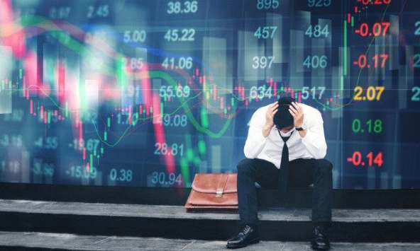 Nguy cơ gây bất ổn thị trường khi các ngân hàng trung ương tăng lãi suất 