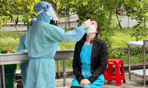 Cả nước thêm 15.727 bệnh nhân COVID-19, Hà Nội nhiều nhất với 2.907 ca