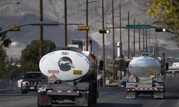 OPEC+ nhất trí tăng sản lượng dầu mỏ thêm 400.000 thùng/ngày