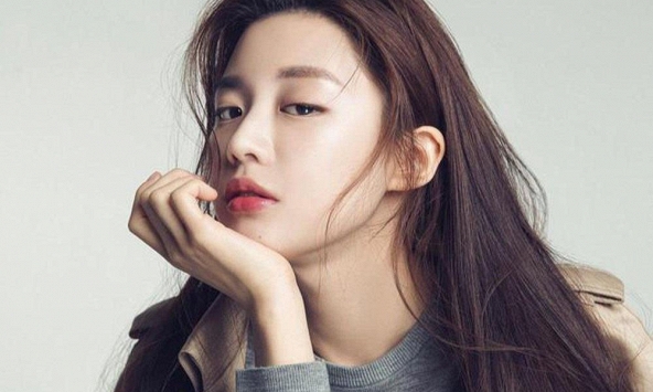 Tử vi hàng ngày 8/2 của 12 con giáp đầy đủ, chi tiết