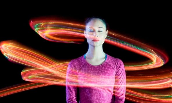 5 thủ thuật tâm lý sẽ giúp bạn cảm thấy tự tin hơn