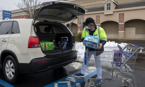 Hai năm sau đại dịch, người tiêu dùng Mỹ vẫn tích trữ