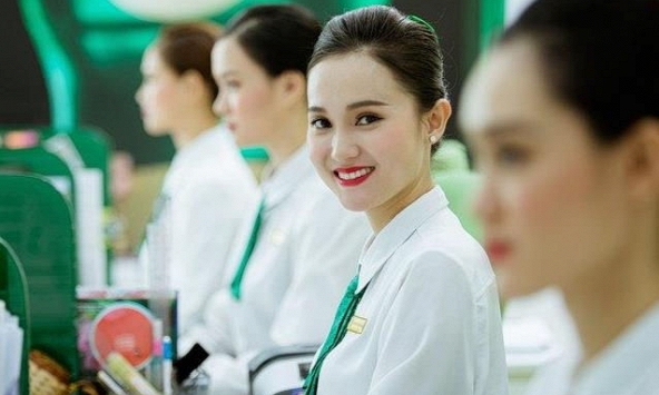 Cổ phiếu cần quan tâm 9/2: OCB, FRT, FTS, BMI, CTG