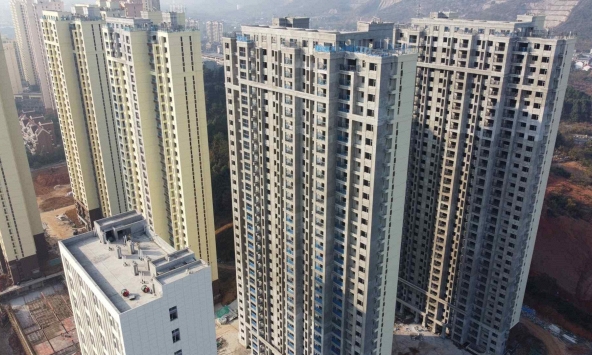 'Thành phố ma' bê tông khiến bong bóng bất động sản Trung Quốc lộ rõ