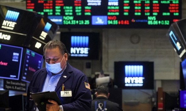 Dow Jones đi ngang khi các nhà đầu tư tranh cãi về việc 'Fed sẽ tăng lãi suất như thế nào?'