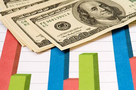 Giá vàng chạm mức cao nhất trong 8 tháng và còn tiếp tục tăng