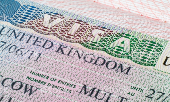 Căng thẳng Nga – Ukraina khiến giới tài phiệt Nga mất cơ hội được Anh cấp ‘thị thực vàng’