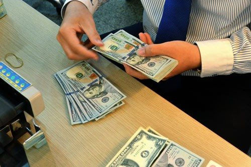 Tỷ giá ngoại tệ ngày 24/2 tại các ngân hàng