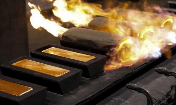 Giá vàng tăng dữ dội