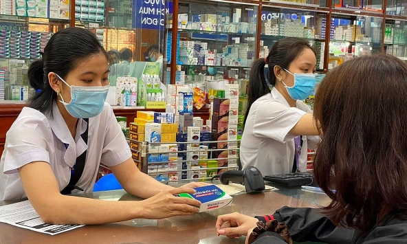 Tại sao nhiều nhà thuốc tại TP.HCM từ chối bán Molnupiravir cho người dân?