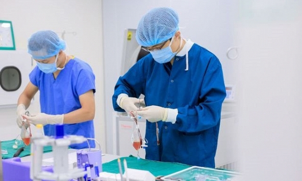 'Chọn mặt gửi vàng' khi lưu máu cuống rốn