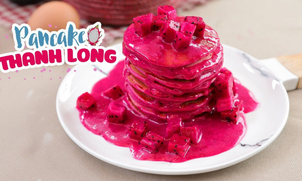 Món ngon mỗi ngày: Pancake thanh long đỏ
