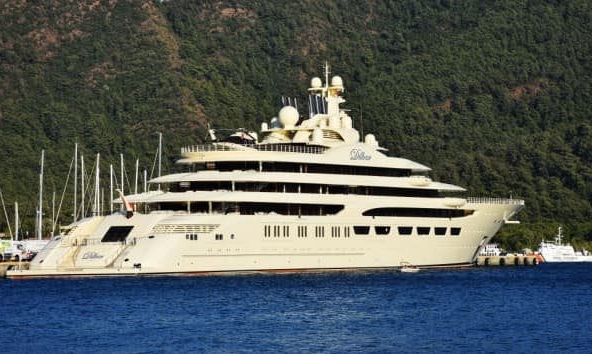 Tài sản của tỷ phú Nga 'bốc hơi' 80 tỷ USD