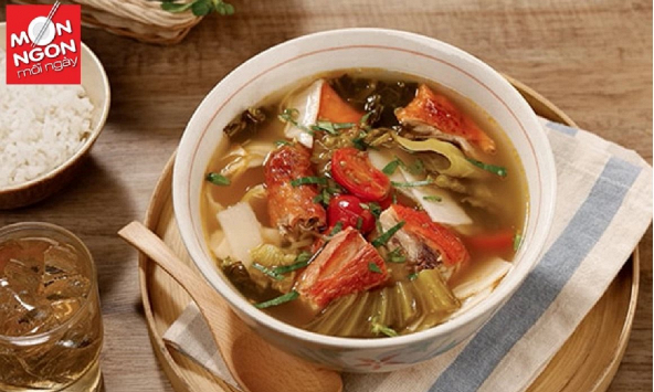 Món ngon mỗi ngày: Canh gà quay tam sắc
