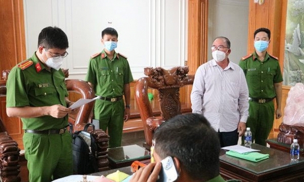 Khởi tố nguyên Chủ tịch UBND huyện Xuyên Mộc