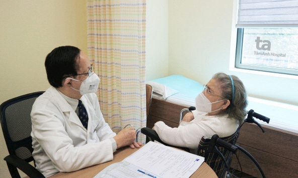 Ai nên đi khám hậu COVID-19?