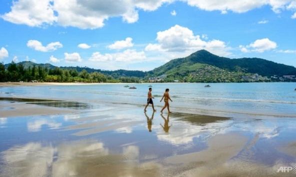 Hàng nghìn du khách Nga mắc kẹt ở Thái Lan vì lệnh trừng phạt quốc tế