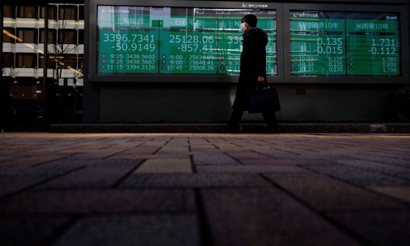 Hy vọng về cuộc đàm phán Nga - Ukraina, cổ phiếu tăng, dầu giảm giá 