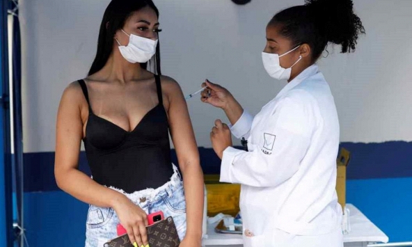 Biến thể lai Deltacron được xác nhận ở Brazil