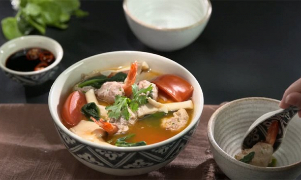 Món ngon mỗi ngày: Canh tôm nấm mồng tơi
