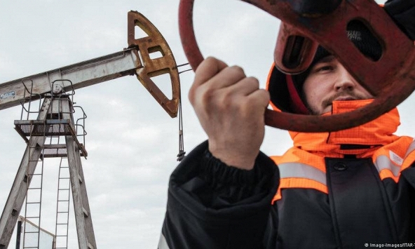 Mỹ ‘đau đầu’ với việc Ấn Độ quyết định mua dầu giảm giá của Nga