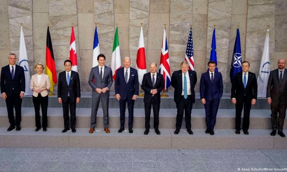 Thấy gì qua ba hội nghị thượng đỉnh tại Brussels?