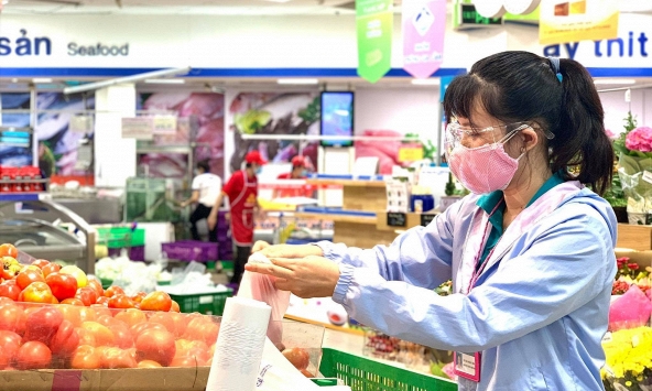 Nắng nóng khiến nhu cầu trái cây giải khát tăng mạnh